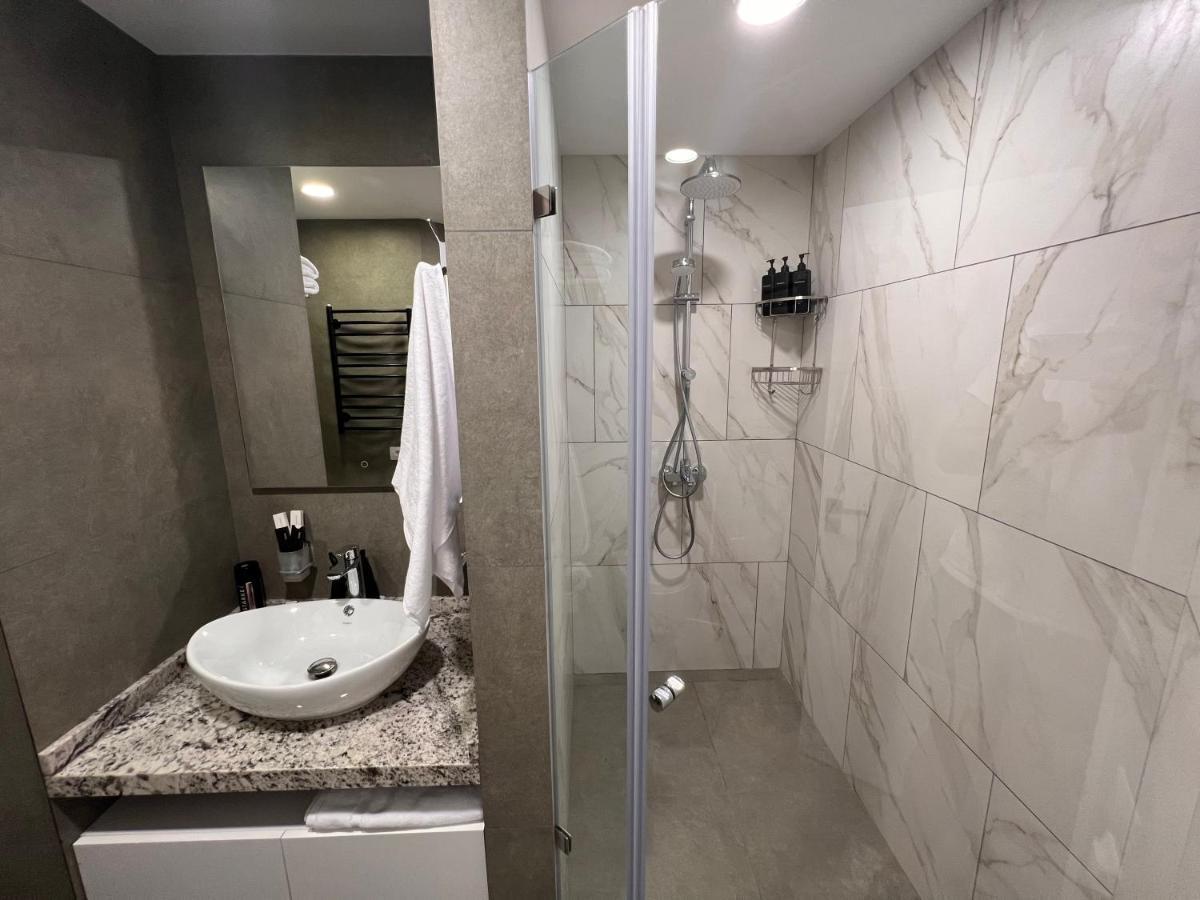 Tumanyan Apartments 耶烈万 外观 照片