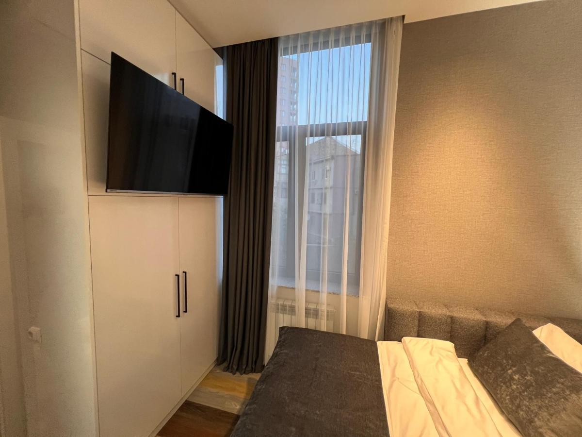 Tumanyan Apartments 耶烈万 外观 照片